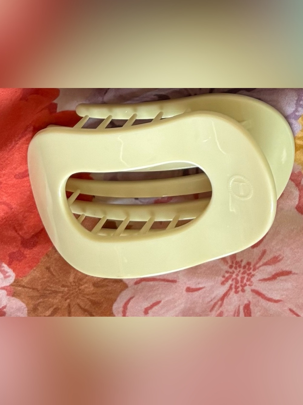 Teleties medium flat clip